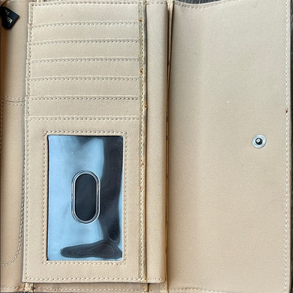 Enzo Angiolini genuine tan ostrich leather with kiss lock Long wallet - Picture 7 of 9